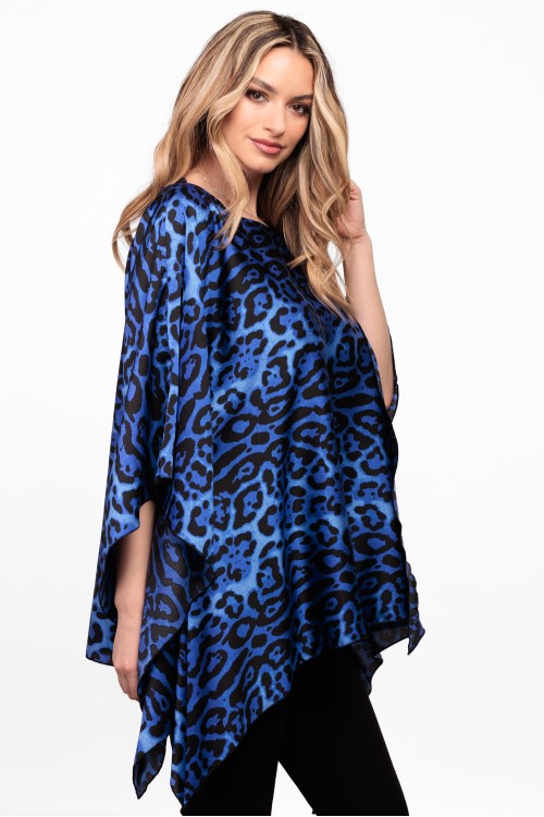 Bluza din satin animal print albastru cu maneca clopot 