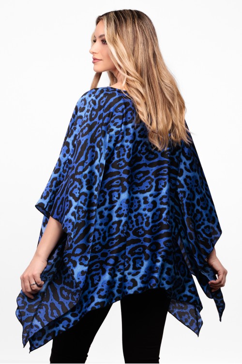 Bluza din satin animal print albastru cu maneca clopot 