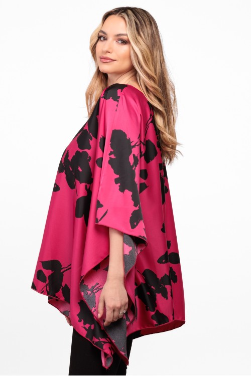 Bluza cu maneca clopot din satin magenta cu flori negre