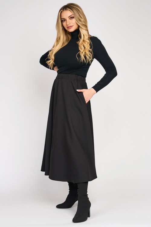 Fusta clos neagra cu buzunare laterale  Fusta clos neagra cu buzunare laterale