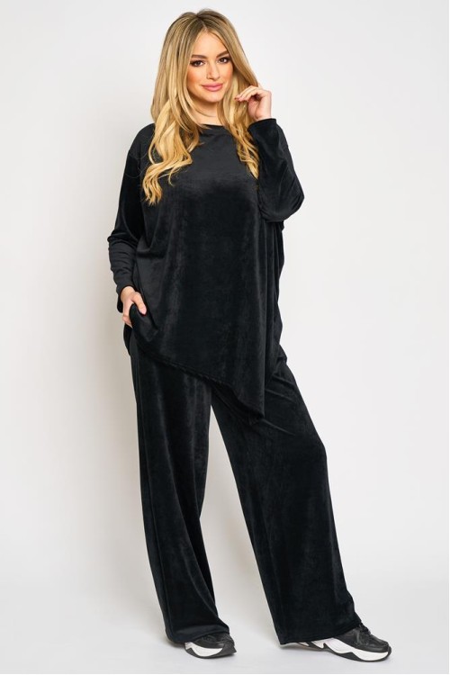 Trening de catifea reiata neagra cu bluza asimetrica si pantalon larg