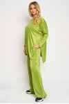 Trening de catifea verde lime cu bluza asimetrica si pantalon larg