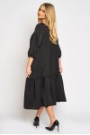 Rochie lejera cu un volan si ciucuri, din satin negru