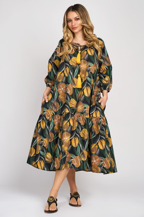 Rochie din vascoza cu ciucuri galbeni si imprimeu floral